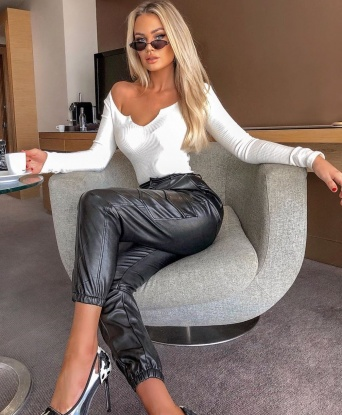 Проститутка Алиса